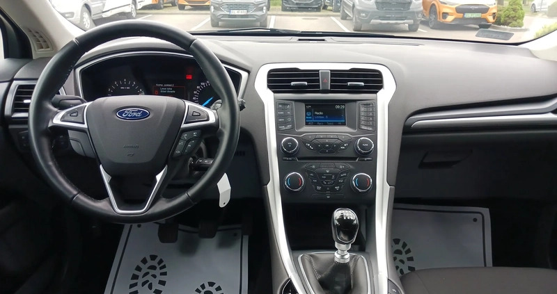 Ford Mondeo cena 57900 przebieg: 28288, rok produkcji 2015 z Maszewo małe 781